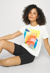 CALVIN KLEIN Graphic Crew Neck T-Shirt