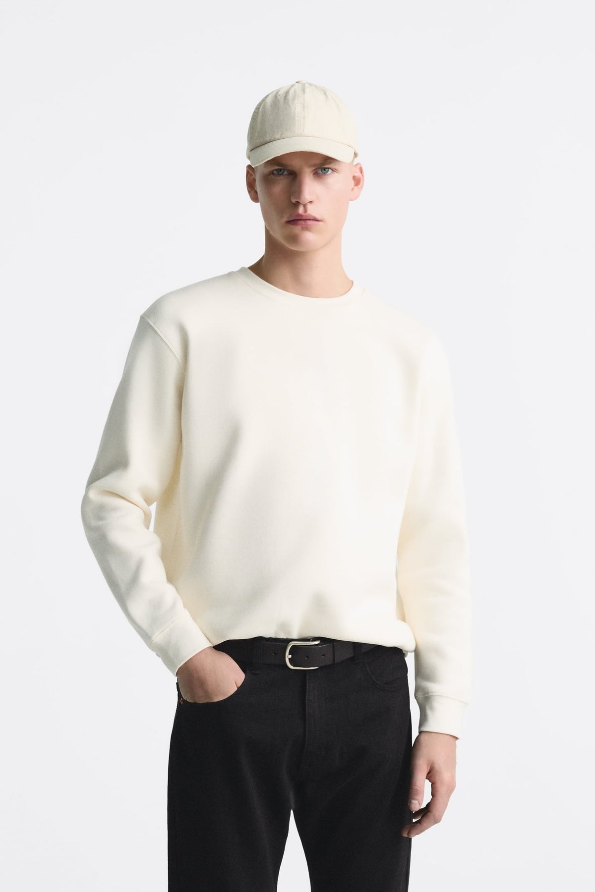 ZARA Basic Sweatshirt