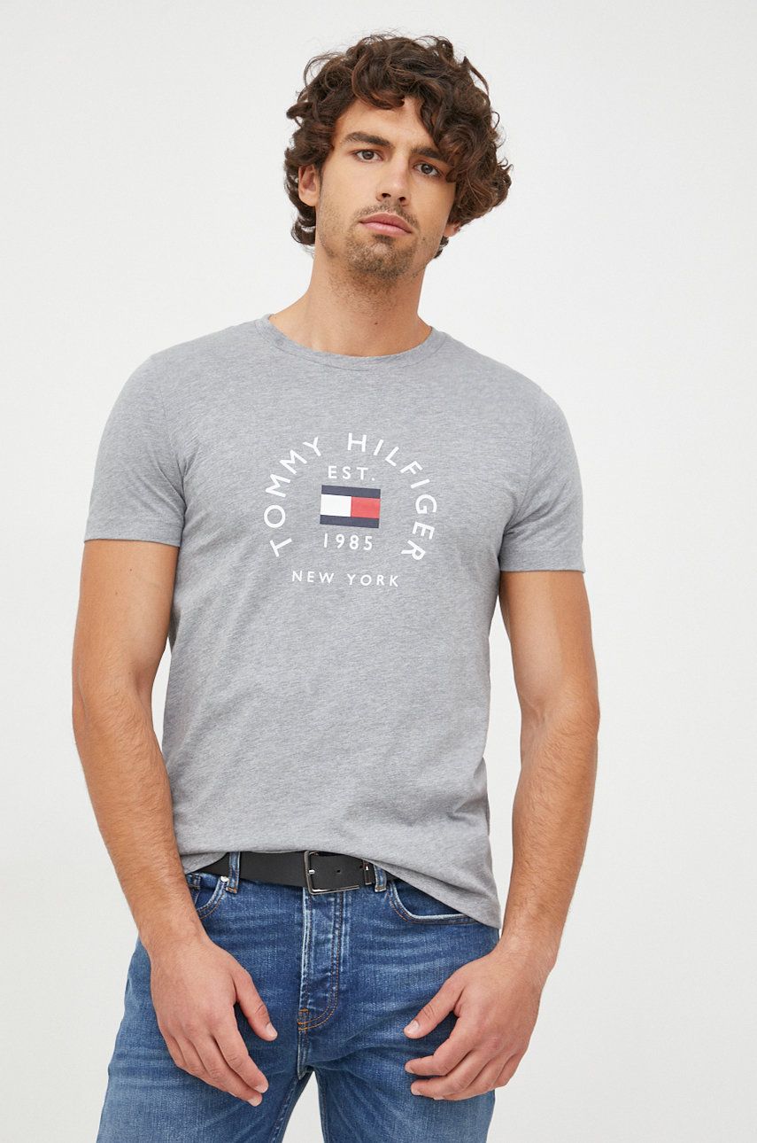 TOMMY HILFIGER Flag Slim Fit T-shirt