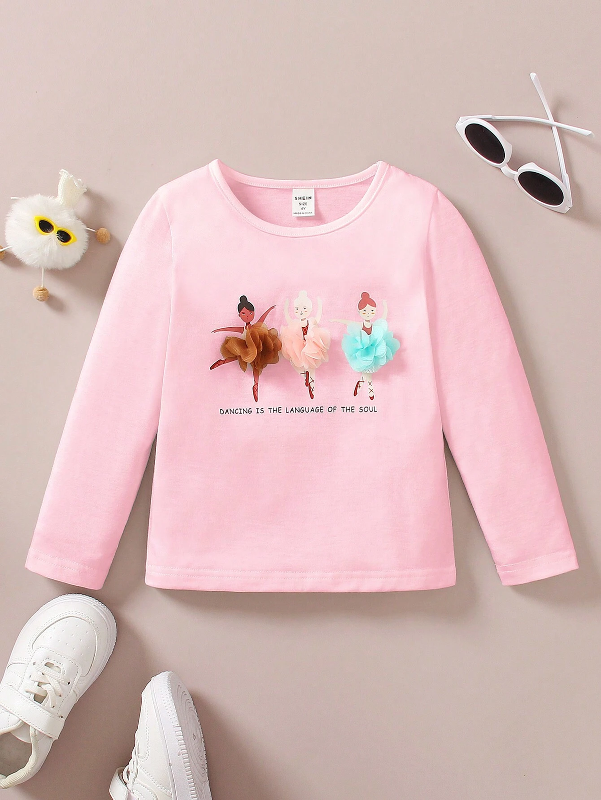 SHEIN Young Girl Slogan & Figure Graphic Appliques Tee