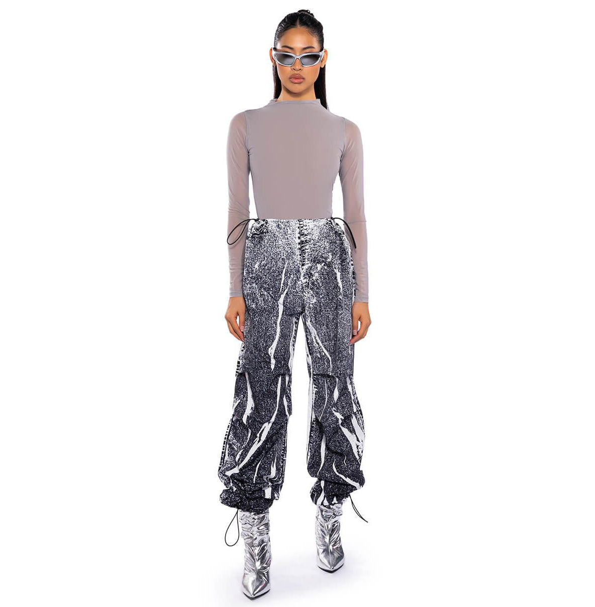 AKIRA Macy Faux Denim Look Parachute Pant In Black