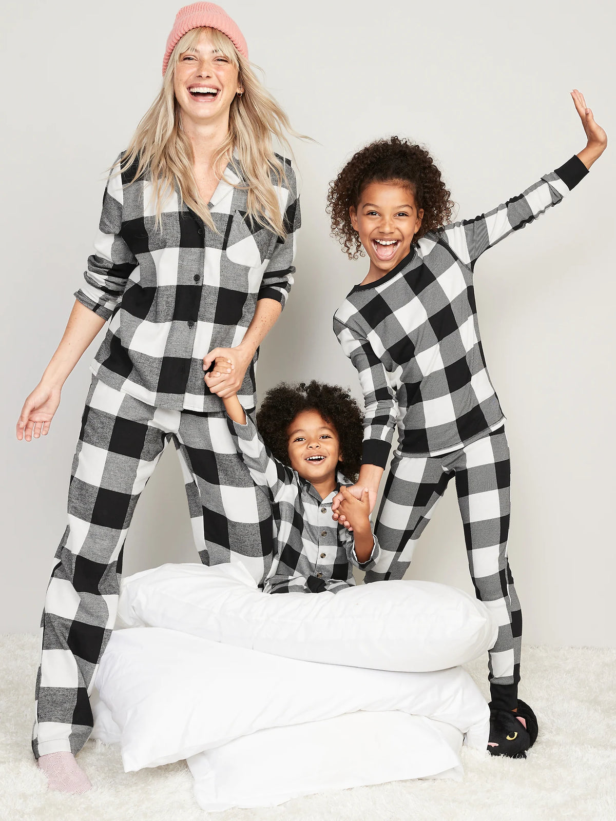 OLD NAVY Gender-Neutral Matching Flannel Pajama Set for Kids